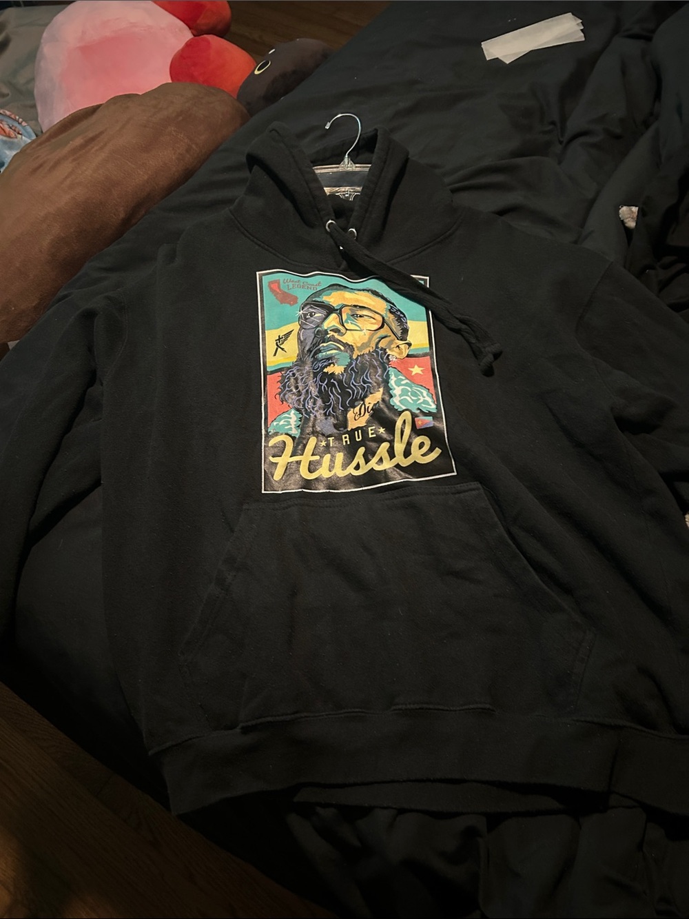 Men's Black Graphic 'True Hustle' Pullover Hoodie